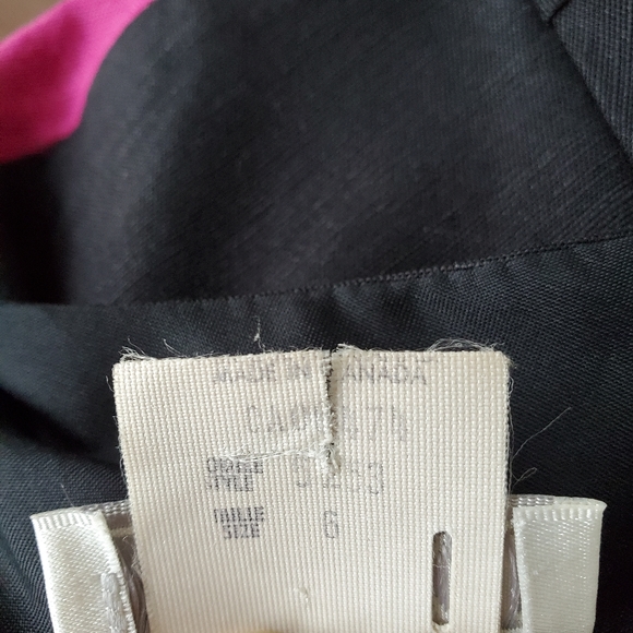 Kira | Colour block black dress - Size 6 sheath with sleeves - Picture 7 of 16